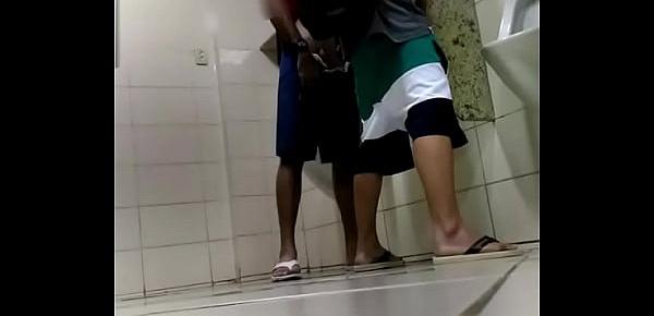  Pegacao no Shopping part3 xvid